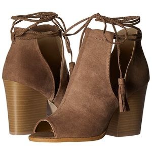QUPID Barnes-35a Open-Toe Boot